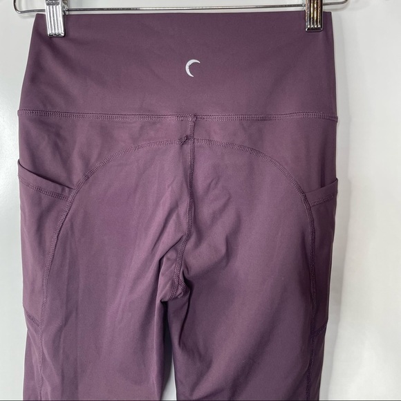 Zyia Active Purple Leggings with Pockets Size 6-8 - Picture 4 of 7